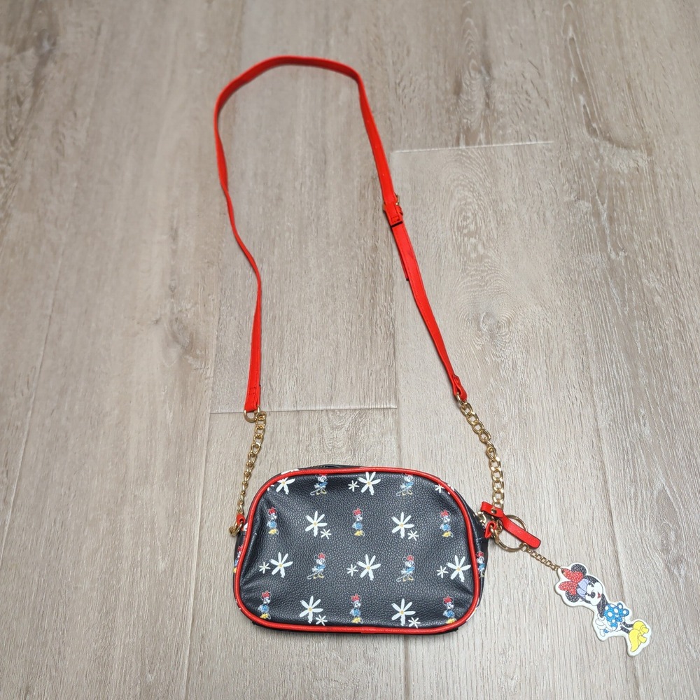 Disney Minnie Mouse Crossbody Bag Womens Small Black Red Floral Daisy Charm